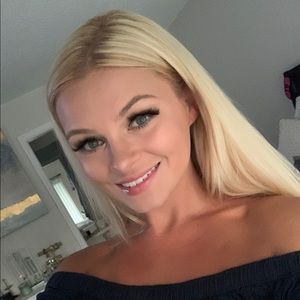 Meet your Posher, Tia